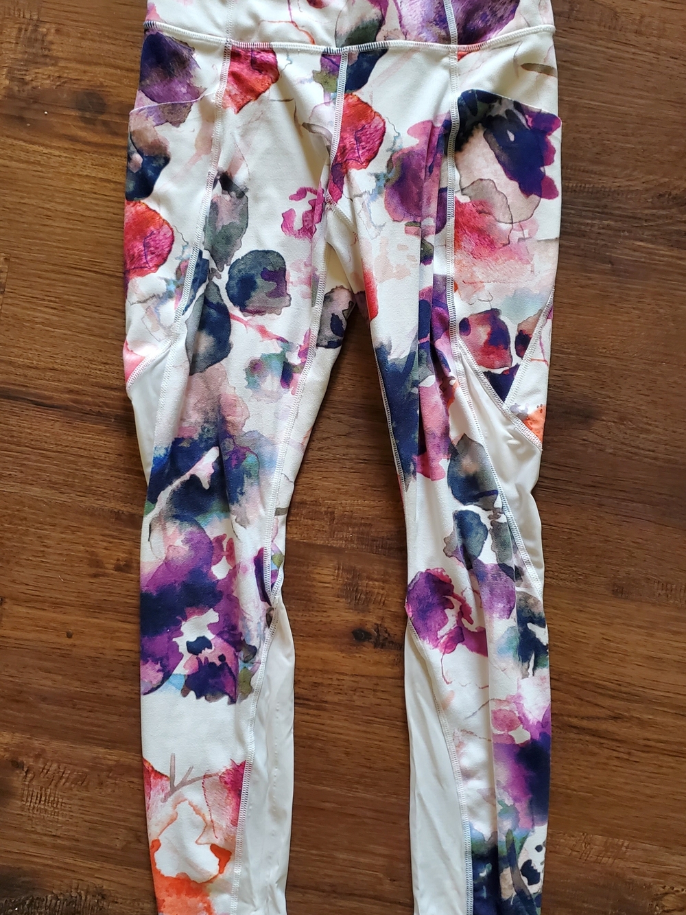Athleta Watercolor Floral 7/8 Leggings